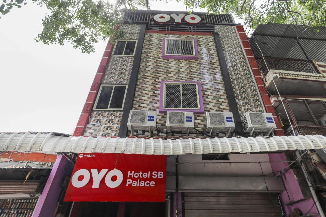 Oyo 45752 Hotel Sb Palace Godarpura Buitenkant foto